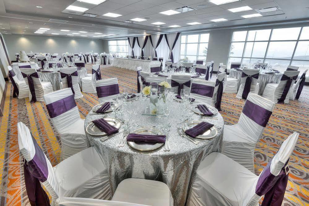 Hotel Clique Airport 4*